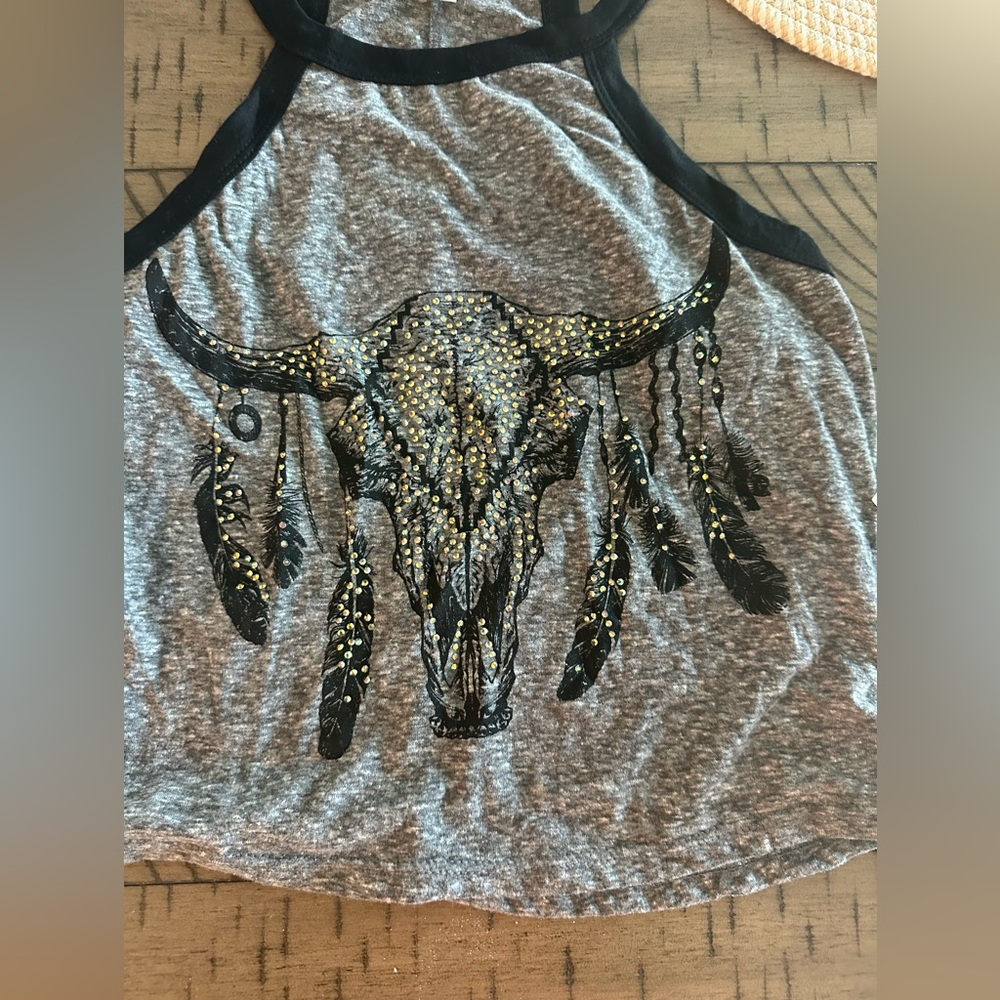 Nwt Charlotte Russe bull crop top - Picture 3 of 4